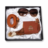 Ensemble d'accessoires pour femmes Urban Chic, écharpe en soie de qualité supérieure, montre tendance, kit double bracelet, boîte cadeau souvenir élégante rétro pour client