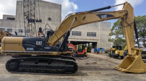 Excavatrice sur chenilles Caterpillar 329D/329DL/329D2 de 29 tonnes, robuste, avec moteur Cummins, boîte de vitesses et engrenages - Occasion - Product Image 2