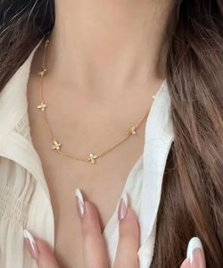 Collar de Mariposa de Oro de 18K con Diamantes de Laboratorio, Diseño Delicado y Apilable, Gema Libre de Conflictos, Joyería Minimalista para Mujer - Product Image 2