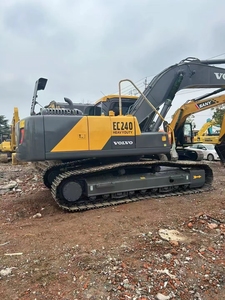 Excavadora Hidráulica Volvo EC240 Usada de 24 Toneladas |   Excavadora de Tamaño Mediano Fabricada en Suecia para Construcción Urbana - Product Image 2