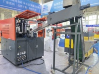 Machine de soufflage entièrement automatique pour préformes PET et isolation en cellulose, de 100 ml à 2 L, pour la fabrication de bouteilles d'eau minérale