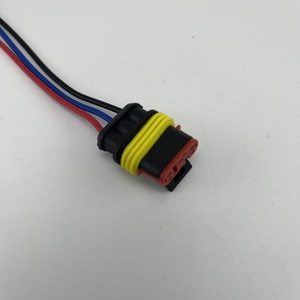 Anillo <span class=keywords><strong>fluorescente</strong></span> de 3 cables, cubierta de goma suave, enchufe impermeable, luz trasera redonda de 4 pulgadas, parada de freno, luces de marcador traseras - Product Image 3