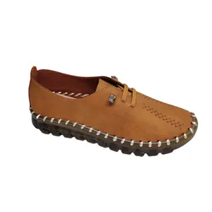 Hot bán thể thao của phụ nữ Giày thường dày dưới đáy mềm da phẳng Slip-On mẹ Giày Retro rỗng Giày duy nhất