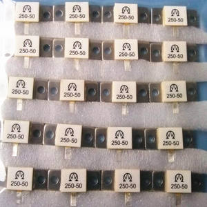 Résistance de charge fictive à montage en surface en céramique RFR-<span class=keywords><strong>50</strong></span>-250 <span class=keywords><strong>50</strong></span> Ohms <span class=keywords><strong>250W</strong></span> - Product Image 6