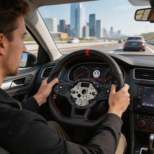 Volante Deportivo DHSMT Personalizado para Golf MK7 R GLI, Fibra de Carbono Real, 30 mm, 3 Radios, 2015-2021, Sichuan, China - Product Image 3