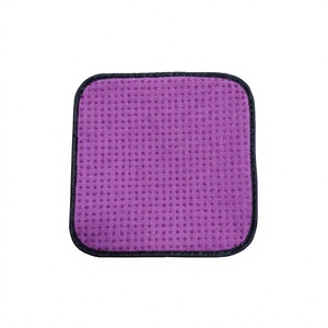 Toalla de microfibra de secado rápido para bolas de bolos, almohadilla de limpieza antiadherente de 8x10 pulgadas - Product Image 2