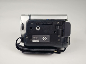 Caméscope d'occasion pas cher Sony DCR-SR45E avec zoom optique 40x et disque dur de 30 Go - Product Image 6