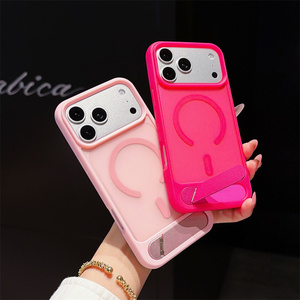Coque de téléphone antichoc avec support magnétique intégré pour iPhone 17 16 15 14 Pro Max, support métallique et dos en PC dépoli - Product Image 3