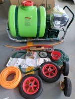 Chariot de 300 litres Moteur à essence Pulvérisateur à essence Pompe Pulvérisateur électrique Utilisation agricole Chariot agricole
