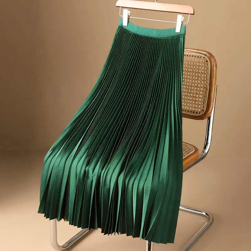 महिलाओं के लिए 2024 ठोस रंग सैटिन पिलाई हुई स्कर्ट