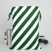 Sac de Noël écologique personnalisé pour le Père Noël |   Sac cadeau à cordon de serrage à rayures vertes et blanches, service DIY |   Prix d'usine, faible MOQ
