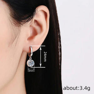 Orecchini Pendenti E3957 in Oro Bianco con Cristalli e Strass, Montatura a Castone, Classici da Donna per Uso Quotidiano - Product Image 5