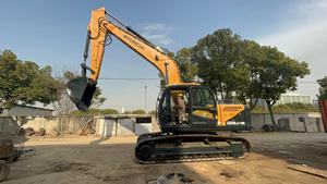 Excavatrices sur chenilles Hyundai 220LC-9S d'occasion de haute qualité, excavatrice Hyundai 220LC-9S d'occasion bon marché à vendre - Product Image 3