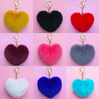 2024 Promotion cadeau doux mignon Furball pompon en forme de coeur en peluche moelleux boules fourrure porte-clés Pom Pom coeur porte-clés