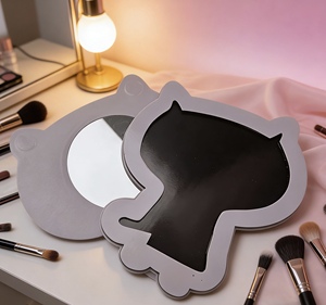 พาเลทแต่งหน้ารูป<span class=keywords><strong>แมว</strong></span>น่ารัก เนื้อแมตต์ หลายสี พร้อมกล่องเครื่องสำอางพกพา<span class=keywords><strong>แบบ</strong></span>แม่เหล็ก - Product Image 2