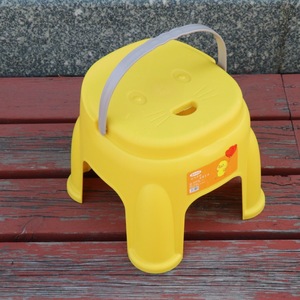 Tabouret en plastique Jiajiale pour enfants, diamètre 19 cm, épaissi, portable, en forme de tête de chat de dessin animé, pour la salle de bain et la douche des enfants - Product Image 4