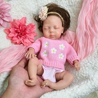 Artistique Silicone Reborn Baby Doll avec Cheveux Courts 31cm Texture de Peau Réaliste Nouveau-Né Bébé Fille Poupée Jouets