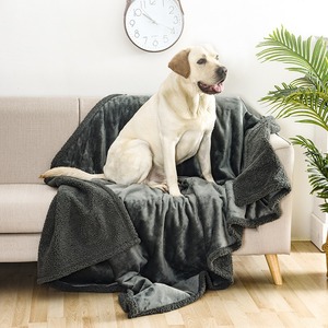Couverture imperméable <span class=keywords><strong>pour</strong></span> animaux de compagnie en flanelle, double face, peluche, lavable en machine, épaisse, <span class=keywords><strong>pour</strong></span> <span class=keywords><strong>chenil</strong></span>, fabricant - Product Image 2