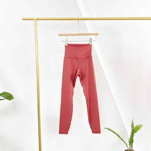 Fornitura di <span class=keywords><strong>pantaloni</strong></span> da Yoga morbidi personalizzati per l'abbigliamento Fitness Leggings in Nylon Spandex che sollevano il culo a vita alta <span class=keywords><strong>pantaloni</strong></span> da donna taglie forti - Product Image 3