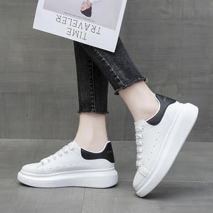 2026 New Niche Light Luxury Classic White Couple Shoes Chunky Platform Height Increasing Breathable <b>Skateboard</b> Shoes - Product Image 3