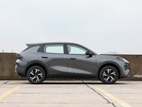 Changan Qiyuan Q05 2026, SUV Eléctrico 405 Air Pure, Color Gris Nube, Autonomía de 405 km (CLTC)