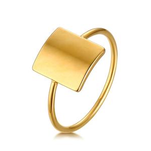 定制珠宝励志18k镀金不锈钢Tu es seule limite雕刻女性个性化戒指 - Product Image 1
