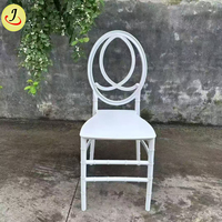 Chaises de jardin modernes en plastique PP blanc de haute qualité, design nouveau, moins cher, durables, pour mariage, fête, hôtel, ferme, parc