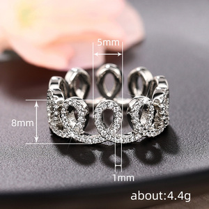 Anello con Design a Corona Curva per Dito Indice da Donna - Product Image 5