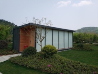 Maison préfabriquée modulaire ignifuge et résistante au vent pour location Airbnb en Tyrol autrichien, résiste aux typhons de catégorie 12 et aux tremblements de terre de 9,0.