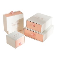 Boîte de rangement de bijoux de luxe avec Logo imprimé personnalisé, emballage Unique pour collier et bijoux