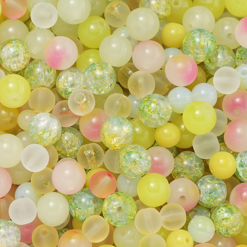 Perles de verre éclatantes aux tons jaunes