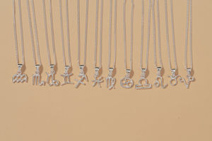 จี้โซดิแลค โมอิสซาไนต์ ดีไซน์มินิมอล สำหรับทุกเพศ ทำจากเงินสเตอร์ลิง เหมาะสำหรับใส่ทุกวัน ออกแบบอักษรย่อส่วนตัว ป้องกันการแพ้ เหมาะเป็นของขวัญ - Product Image 2