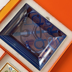 Modern Japandi Ceramic Square Desktop <b>Ashtray</b> with High Temperature Resistance for Hotels - Product Image 4