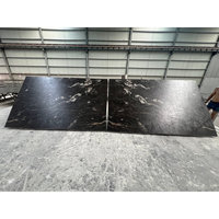 Garantie d'un an, surface en cuir, granit noir cosmique naturel avec veines dorées
