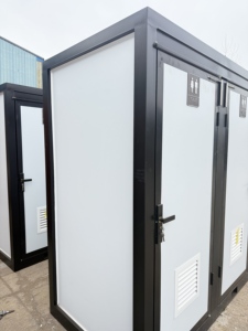 Baños Portátiles para Eventos a Bajo <span class=keywords><strong>Precio</strong></span>, Remolques de Baños Portátiles para Exteriores con Aire Acondicionado, Lavamanos y Tanque de Aguas Residuales - Product Image 4