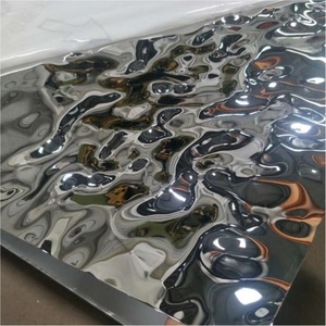 Vendita calda WPC acqua Ripple specchio lucidato pannelli di parete colorato effetto decorativo acqua lucido effetto specchio su tavole - Product Image 4