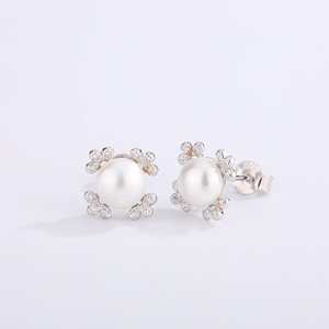 Boucles d'oreilles clous en cuivre style coréen avec perles d'eau douce, plaqué argent, motif pétale, zircon, bijoux pour femme, usage quotidien, cadeau - Product Image 3