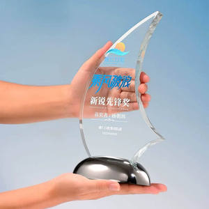 Trofeo de campeón de vela de surf Premio de trofeo de vela de cristal con forma de yate transparente con base - Product Image 6