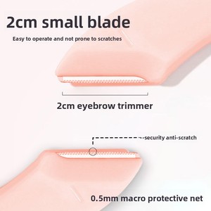 Ensemble de ciseaux et peigne à sourcils incurvés en acier inoxydable <span class=keywords><strong>WUFU</strong></span> avec manche en plastique - Fabricant du Jiangsu - Product Image 2