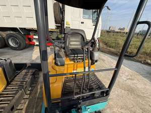 À vendre: Mini excavatrices Kubota U15,U17,U27,U35.1.5-ton,1.7-ton,2.7ton, excavatrices agricoles de type chenille d'occasion de 3.5-ton. - Product Image 5