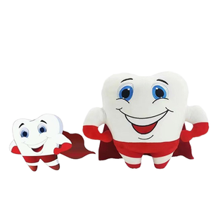 UYEAH Fabbrica OEM/ODM: Giocattolo di <span class=keywords><strong>Peluche</strong></span> Personalizzato con Denti <span class=keywords><strong>Grandi</strong></span>, Mantello e <span class=keywords><strong>Occhi</strong></span> <span class=keywords><strong>Grandi</strong></span>, Giocattoli di <span class=keywords><strong>Peluche</strong></span> Cartoon Imbottiti in Cotone su Misura - Product Image 1