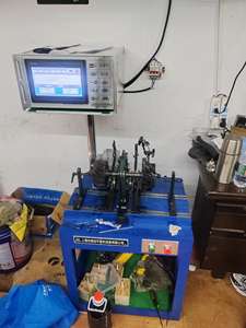 Máquina equilibradora dinámica de rotor de turbocompresor pequeño de 5kg con dispositivo de regulación de velocidad de conversión de frecuencia continua - Product Image 6