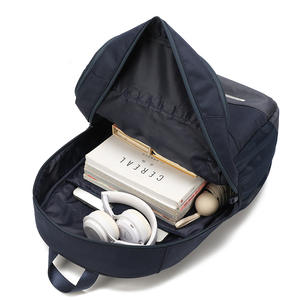 Fournisseur de sacs d'ordinateur portables imperméables pour l'école, sacs à dos de voyage RPET personnalisés, sacs à dos de voyage pour femmes et hommes - Product Image 6