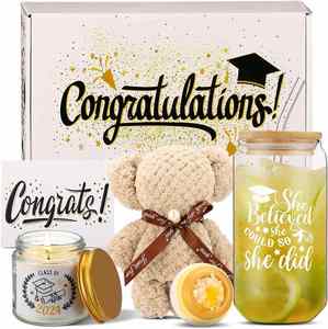 Canasta de Regalo de Graduación Original para Graduados, Estudiantes y Amigos, Regalo Divertido de Felicitación para la Escuela Secundaria y la Universidad, para Mujeres y Hombres - Product Image 1