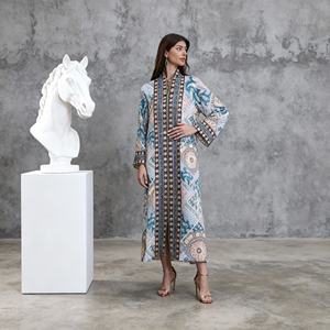 Abaya élégante de luxe en polyester avec strass thermocollants, sur mesure pour femmes musulmanes, robe de soirée, vêtements de cérémonie, vente en gros - Product Image 2