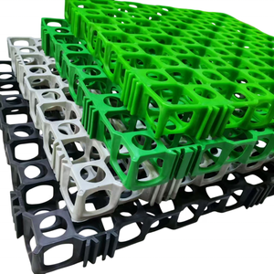 Sistema de Drenaje de Paredes para Sótanos Subterráneos, Celdas de Drenaje de Plástico Interconectadas, Rejilla para Crear Jardines Verticales y Campos de Golf - Product Image 3