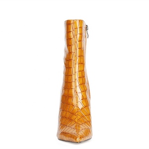 Bottines à talon compensé épais et bout pointu avec imprimé pierre, fermeture éclair, talon haut, bottes courtes d'hiver tendance pour femme, grande taille 45 - Product Image 3