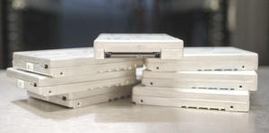 Новый твердотельный накопитель Intel P5520 7.68 ТБ PCIe 4.0 x4, NVMe U.2 SSD - Product Image 6