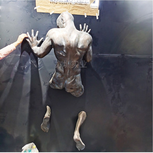 Escultura de Resina para Montar en Pared, Figura Artística de Diseño Contemporáneo, Paquete Individual para Exhibición Segura en Educación - Product Image 4