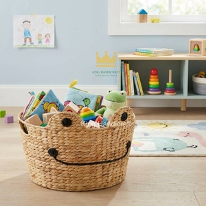 Cesta de Almacenamiento Redonda de Mimbre Hecha a Mano para Niños, de un Solo Nivel, para Juguetes y Ropa, de Vietnam - Product Image 1